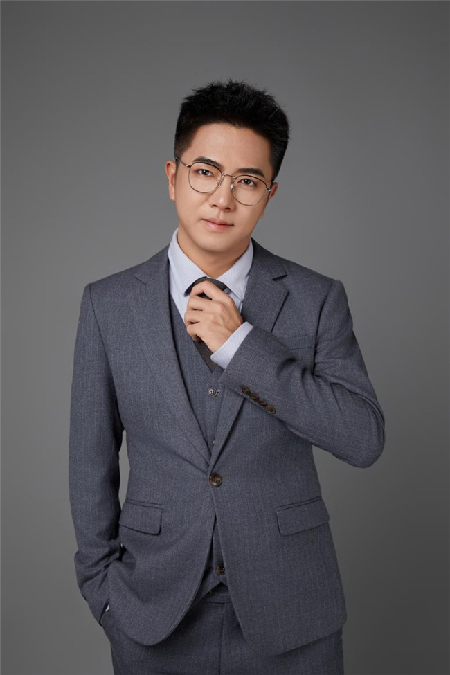 智算浪潮中的多維破局者：董漢德解碼AI工程化的價值傳導鏈